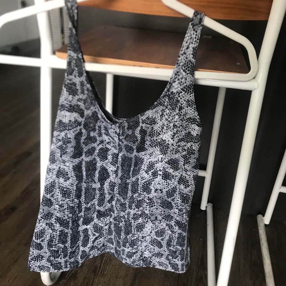 Women’s tank top